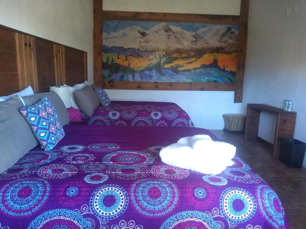 Hotel Hacienda Las Marias Meoqui Esterno foto